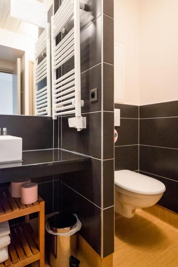 Vieille Bourse - Studio Close To Stations And Old City - Welkeys ลีลล์ ภายนอก รูปภาพ
